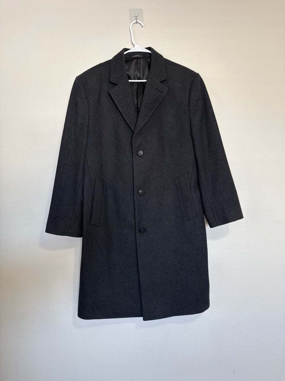 London Fog Signature Men's Wool Blend Single Breasted Overcoat in Charcoal Gray